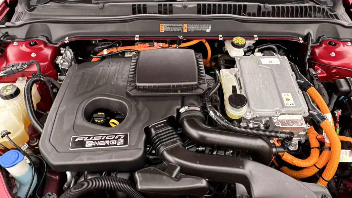 2020 Ford Fusion Energi 3FA6P0SUXLR181771