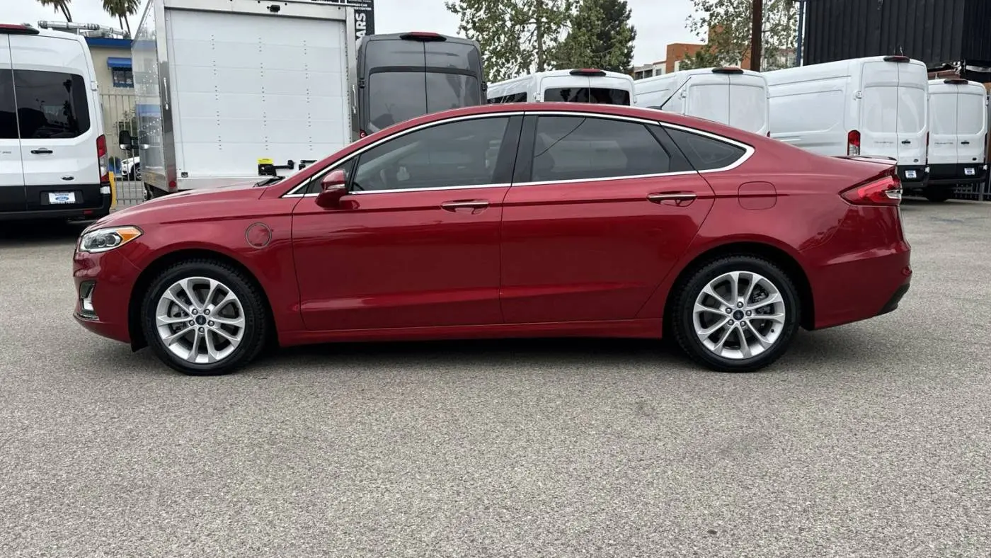 2020 Ford Fusion Energi 3FA6P0SUXLR181771