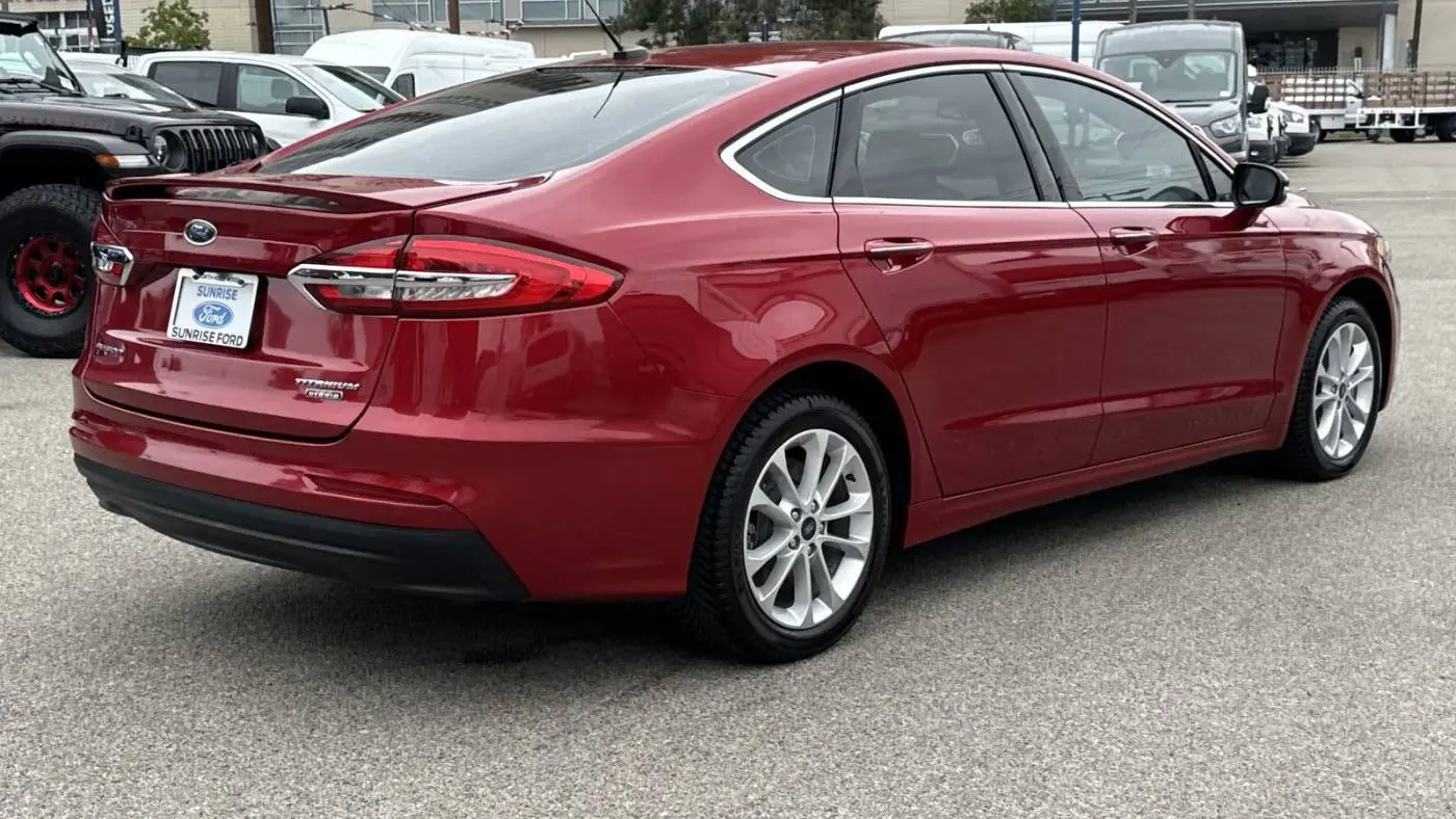 2020 Ford Fusion Energi 3FA6P0SUXLR181771