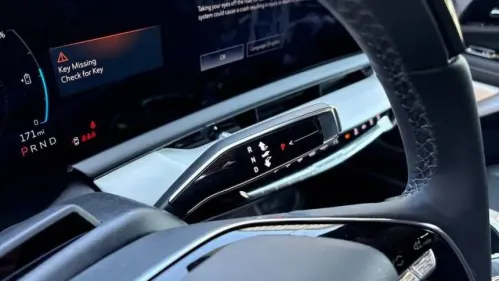 2025 Cadillac OPTIQ 3GYK3EMR2SS158111