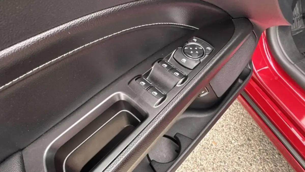 2020 Ford Fusion Energi - Images - 21