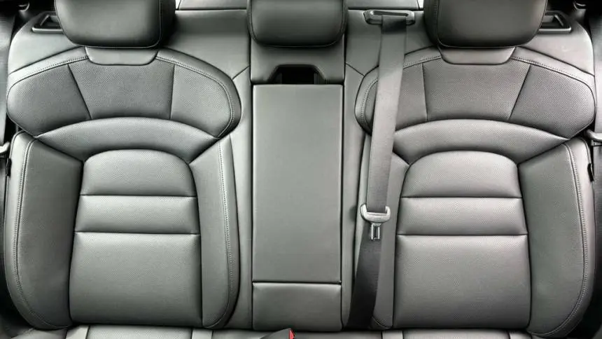 2025 Porsche Taycan WP0AA2Y18SSA08755