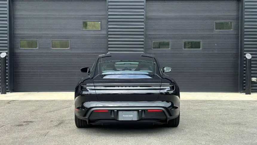2025 Porsche Taycan WP0AA2Y18SSA08755