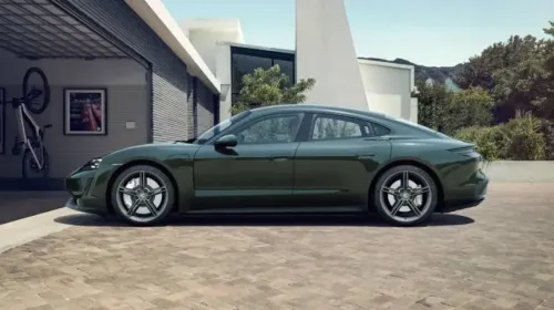2022 Porsche Taycan - Images - 2