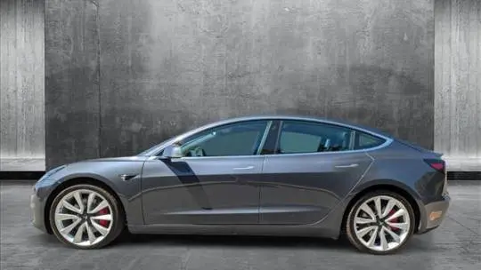 2019 Tesla Model 3 5YJ3E1EB7KF513846