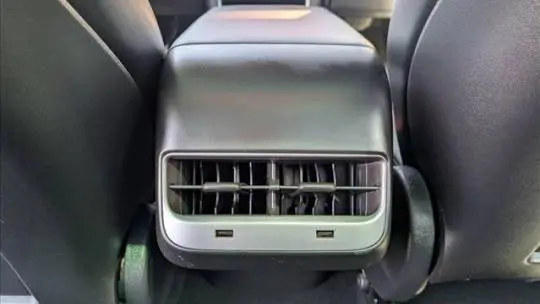 2019 Tesla Model 3 5YJ3E1EB7KF513846