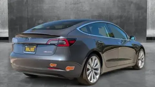 2019 Tesla Model 3 5YJ3E1EB7KF513846