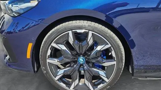 2025 BMW i5 WBY33FK09SCT44625