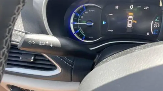 2021 Chrysler Pacifica 2C4RC1L78MR594586