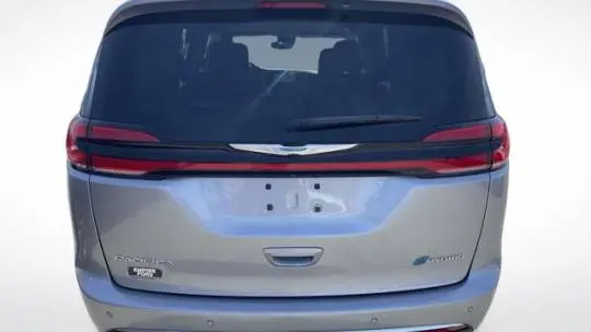 2021 Chrysler Pacifica 2C4RC1L78MR594586