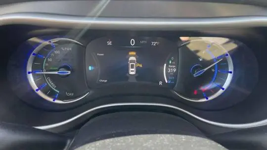2021 Chrysler Pacifica 2C4RC1L78MR594586