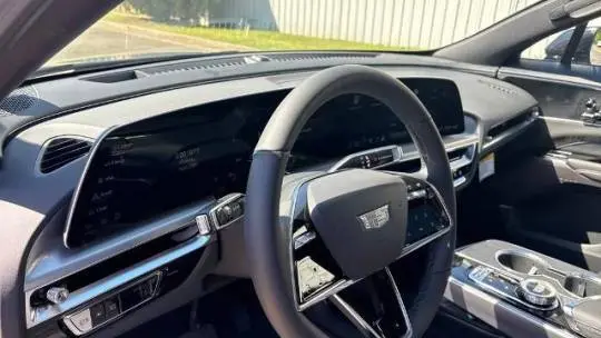2025 Cadillac Lyriq 1GYKPNRL0SZ310091