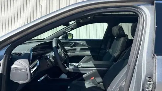 2025 Cadillac Lyriq 1GYKPNRL0SZ310091