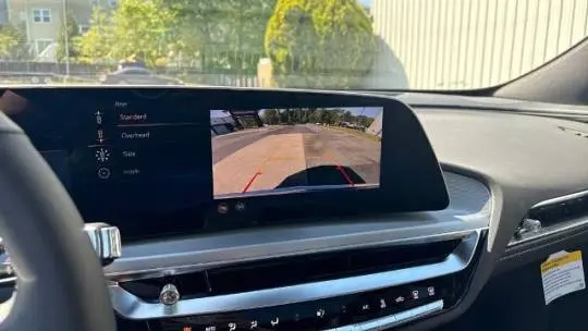 2025 Cadillac Lyriq 1GYKPNRL0SZ310091