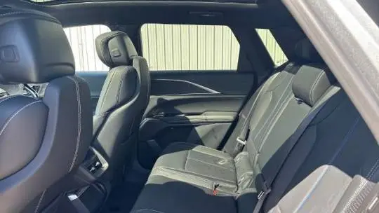 2025 Cadillac Lyriq 1GYKPNRL0SZ310091