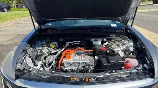 2025 Cadillac Lyriq 1GYKPNRL0SZ310091