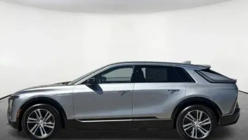 2025 Cadillac Lyriq 1GYKPNRL0SZ310091