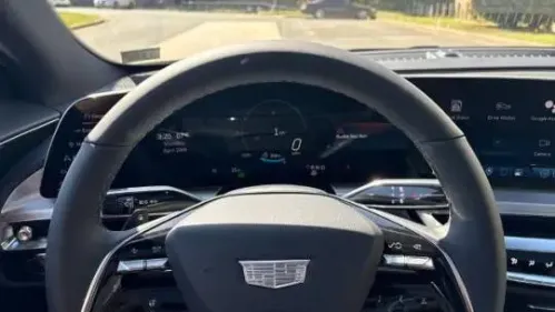 2025 Cadillac Lyriq 1GYKPNRL0SZ310091