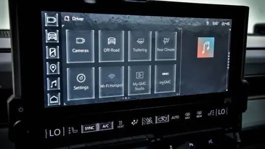 2022 GMC HUMMER EV Pickup 1GT40FDA3NU100357