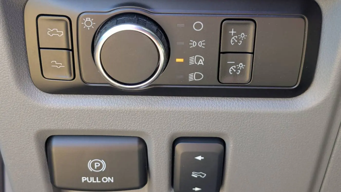 2025 Ford F-150 Lightning 1FT6W3L79SWG04858