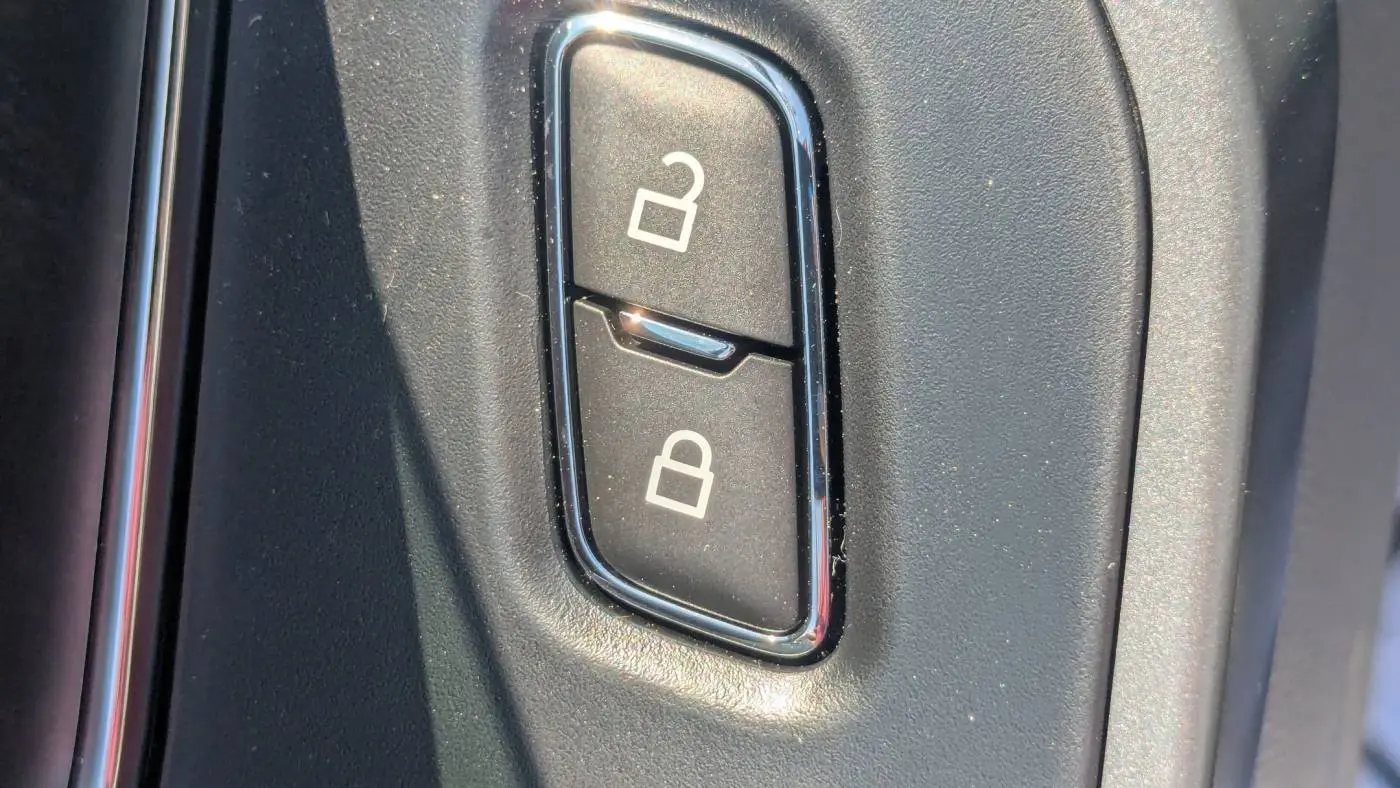 2025 Ford F-150 Lightning 1FT6W3L79SWG04858