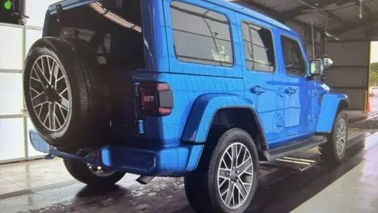 2022 Jeep Wrangler 1C4JJXP65NW172100