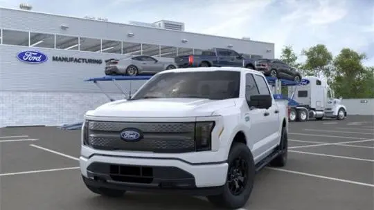 2025 Ford F-150 Lightning 1FTVW3LK3SWG02183