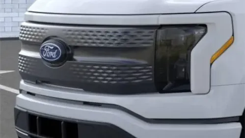 2025 Ford F-150 Lightning 1FTVW3LK3SWG02183