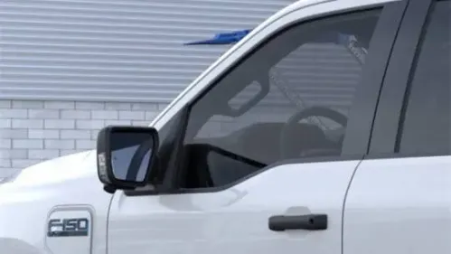 2025 Ford F-150 Lightning 1FTVW3LK3SWG02183