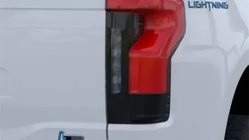 2025 Ford F-150 Lightning 1FTVW3LK3SWG02183