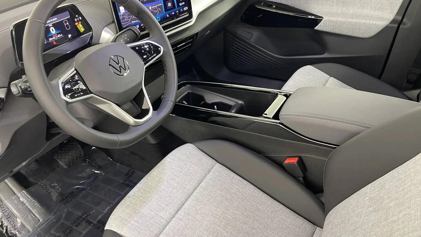 2025 Volkswagen ID.4 1V2CRPE82SC004724