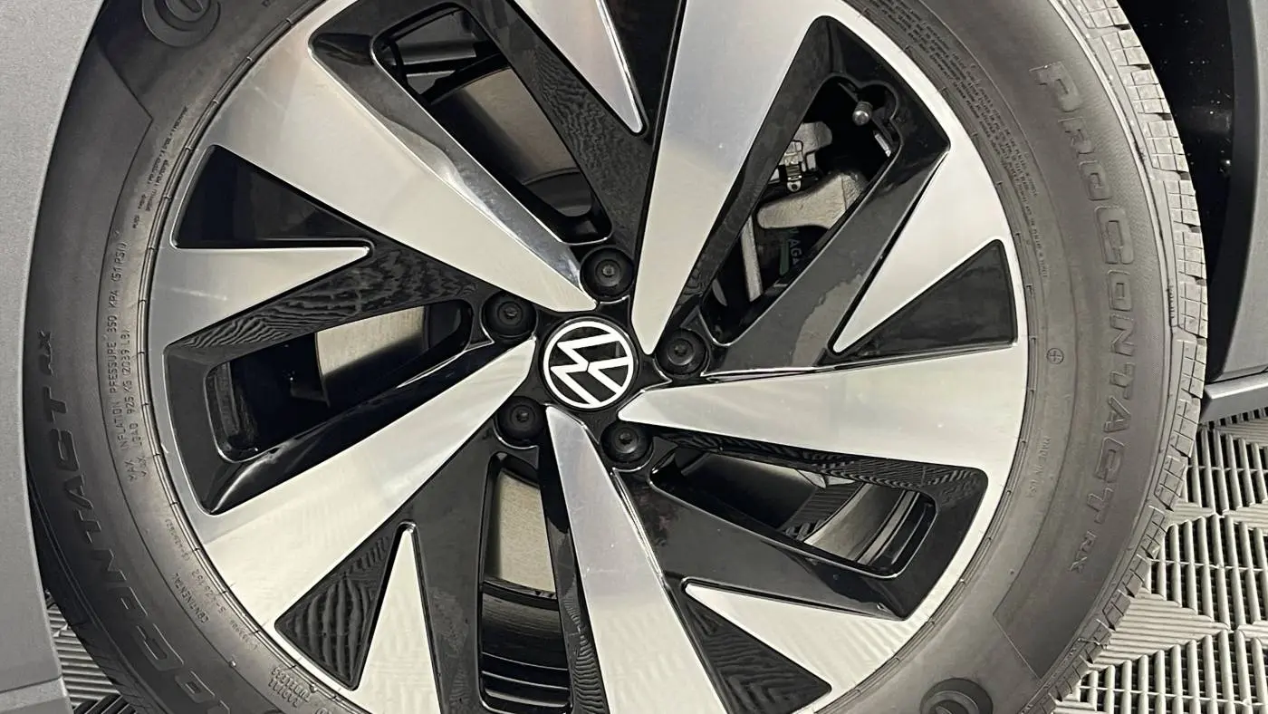 2025 Volkswagen ID.4 1V2CRPE82SC004724