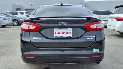 2015 Ford Fusion Energi - Images - 22