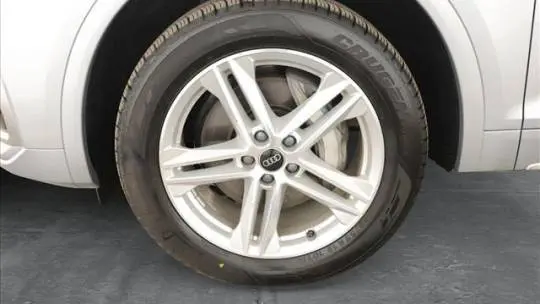2024 Audi Q5 WA1E2AFY4R2120334