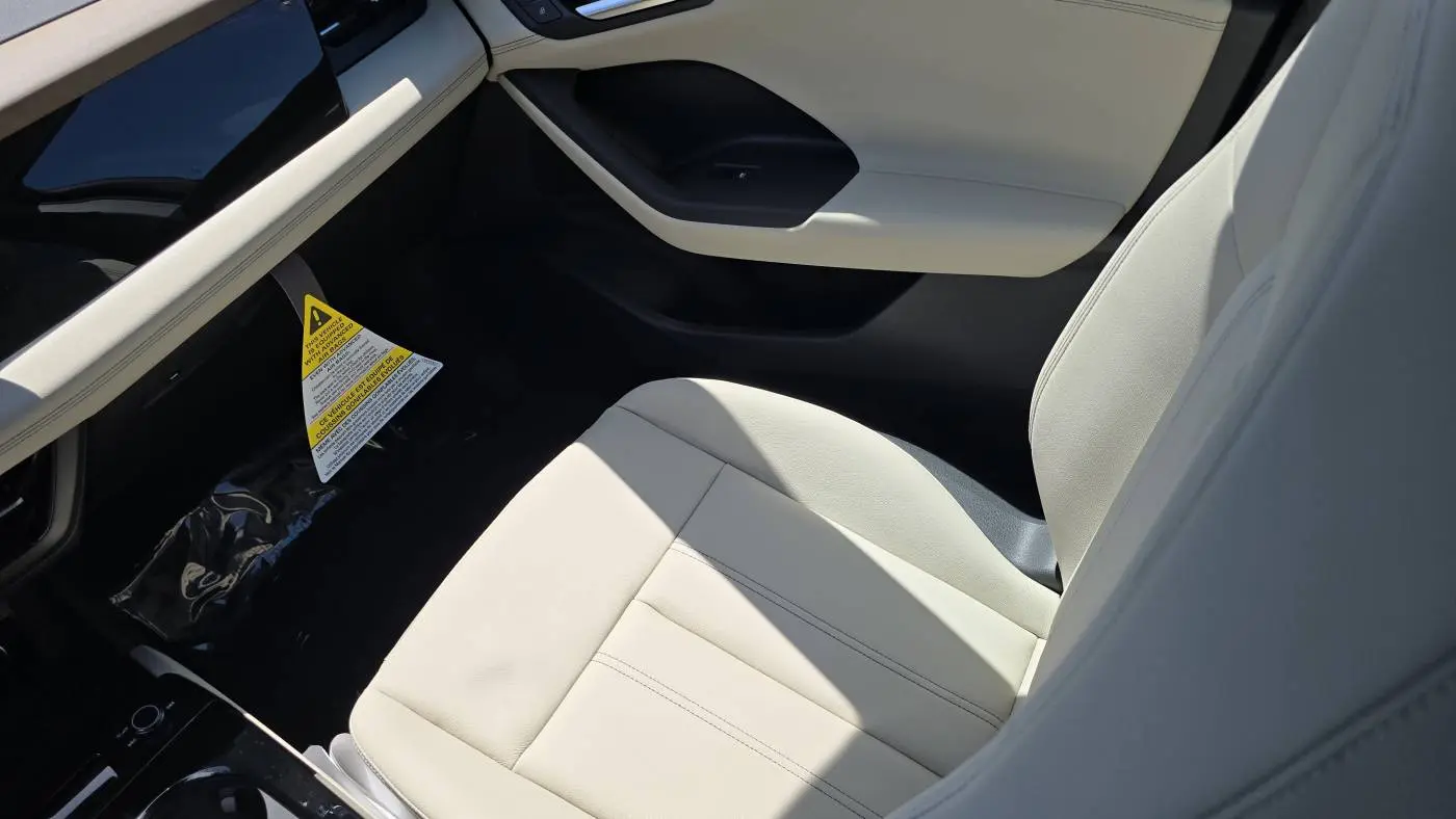 2025 Audi Q6 e-tron WA112BGF3SA016396