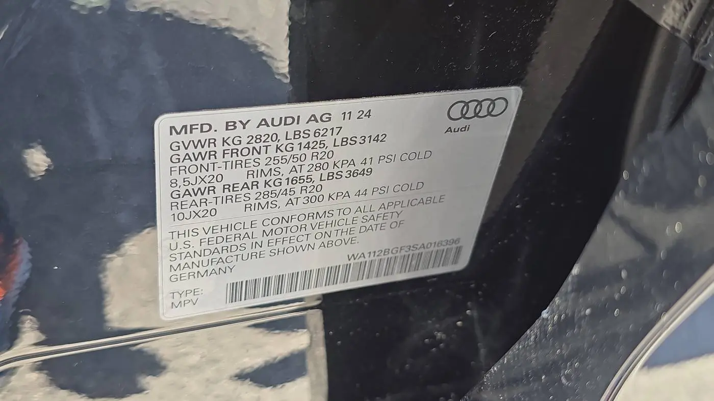 2025 Audi Q6 e-tron WA112BGF3SA016396
