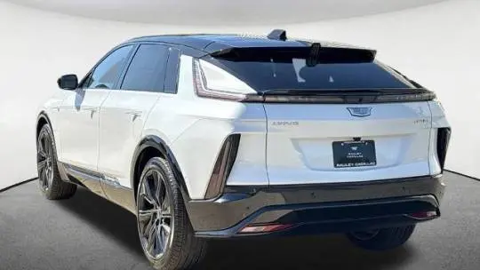 2025 Cadillac Lyriq 1GYKPYRL7SZ310350