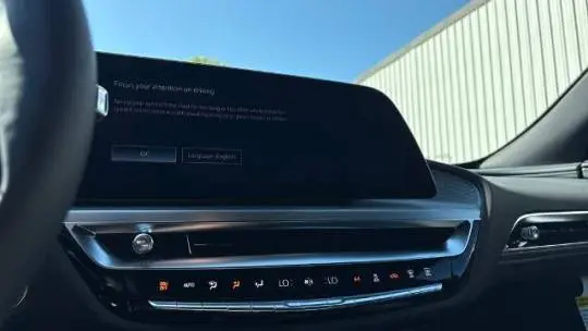 2025 Cadillac Lyriq 1GYKPURK5SZ310976