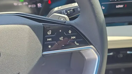 2025 Audi Q6 e-tron WA112BGF3SA016396