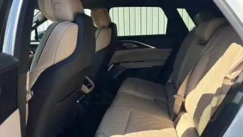 2025 Cadillac Lyriq 1GYKPYRL7SZ310350