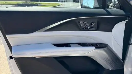 2025 Cadillac Lyriq 1GYKPWRL1SZ310512