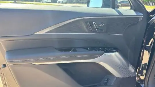 2025 Cadillac Lyriq 1GYKPRRL0SZ310597