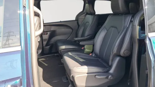 2025 Chrysler Pacifica 2C4RC1S79SR560476