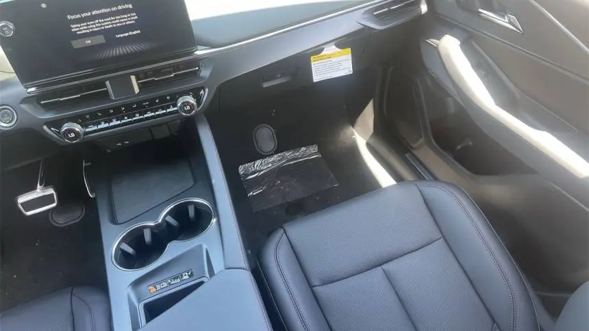 2024 Acura ZDX 4W5KHMRK6RZ514573