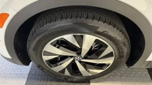2023 Volkswagen ID.4 1V2BMPE88PC058143