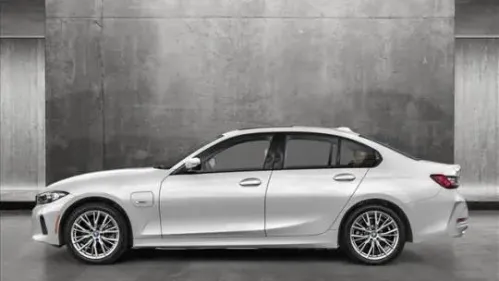 2024 BMW 3 Series - Images - 3