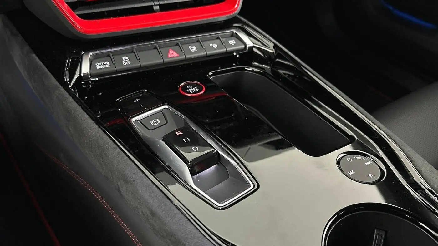 2023 Audi RS e-tron GT WAUAHBFW6P7901800