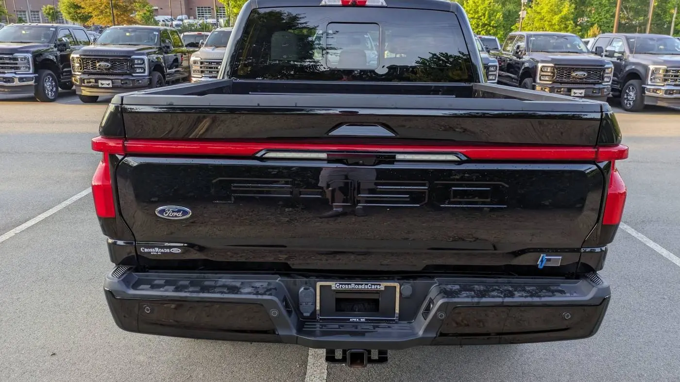 2022 Ford F-150 Lightning 1FT6W1EV7NWG06550