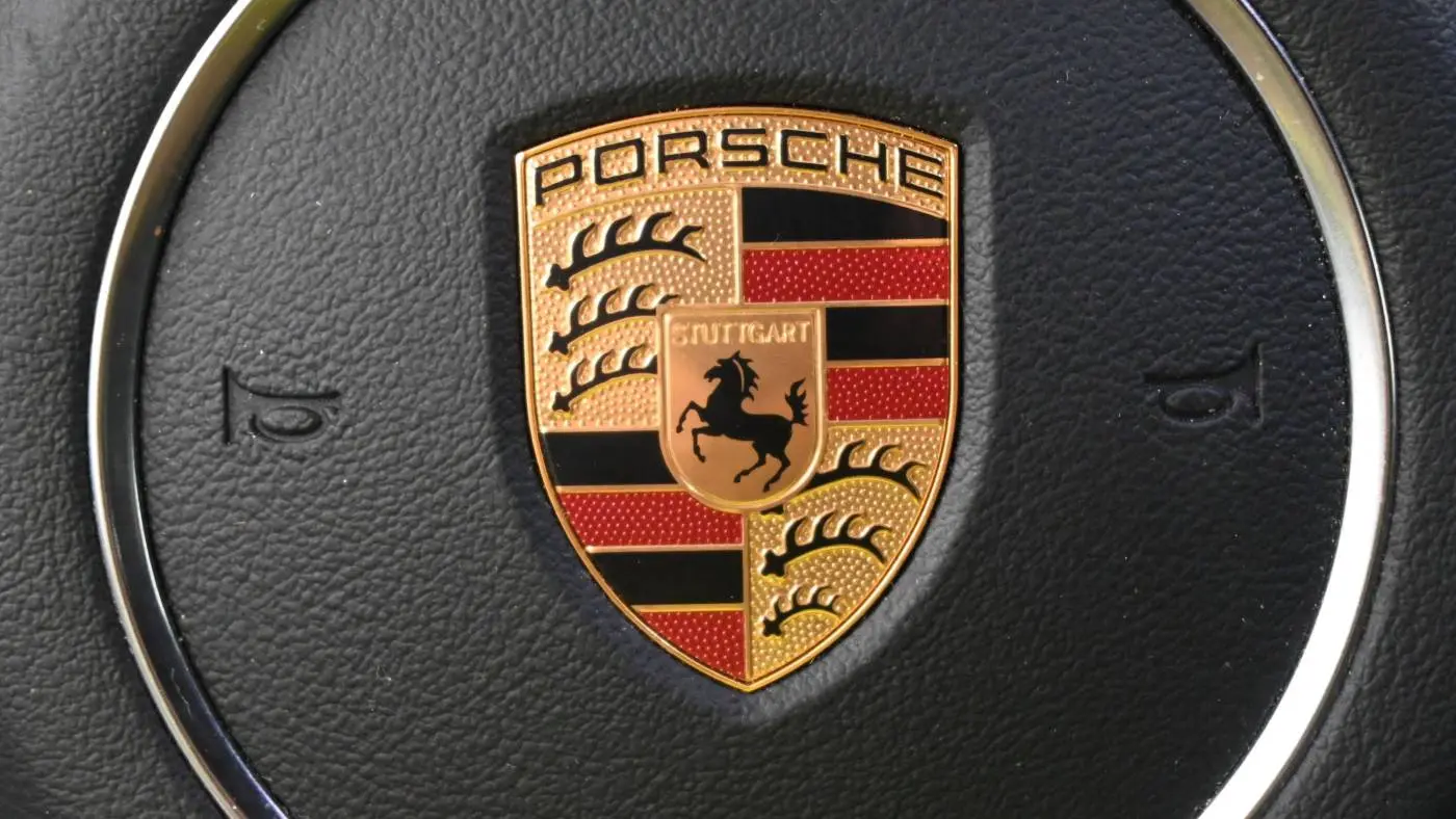 2018 Porsche Panamera WP0AE2A70JL130311