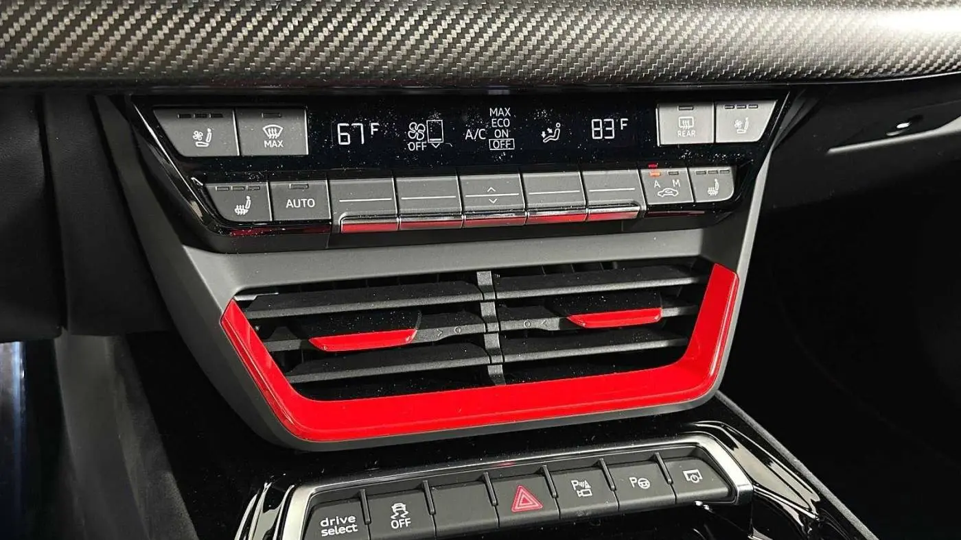 2023 Audi RS e-tron GT WAUAHBFW6P7901800